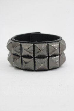 画像1: SEX POT ReVeNGe / スカルスタッズレザーバングル  黒 I-26-03-14-117-SP-AC-TE-ZI