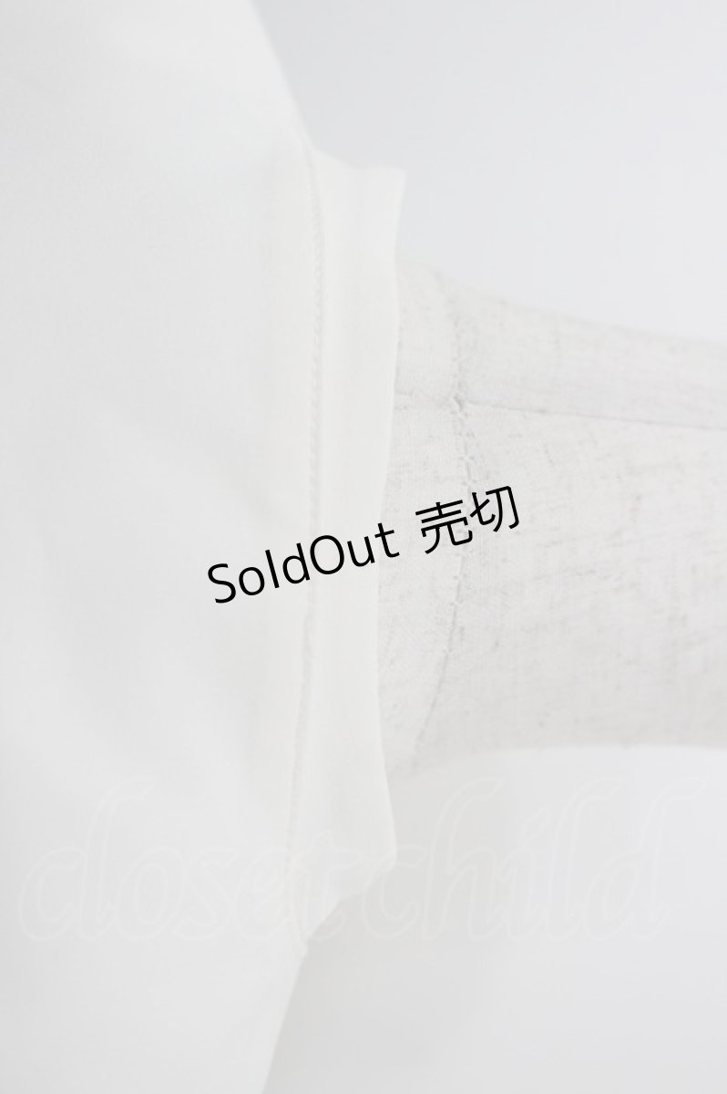 画像3: axes femme / 薔薇刺繍付け襟セットブラウス  白Ｘ赤 I-26-03-16-004-AX-BL-SA-ZI (3)