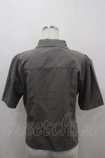 画像3: axes femme / パールチェーン半袖ブラウス  グレーＸ白 I-26-03-16-005-AX-BL-SA-ZI (3)