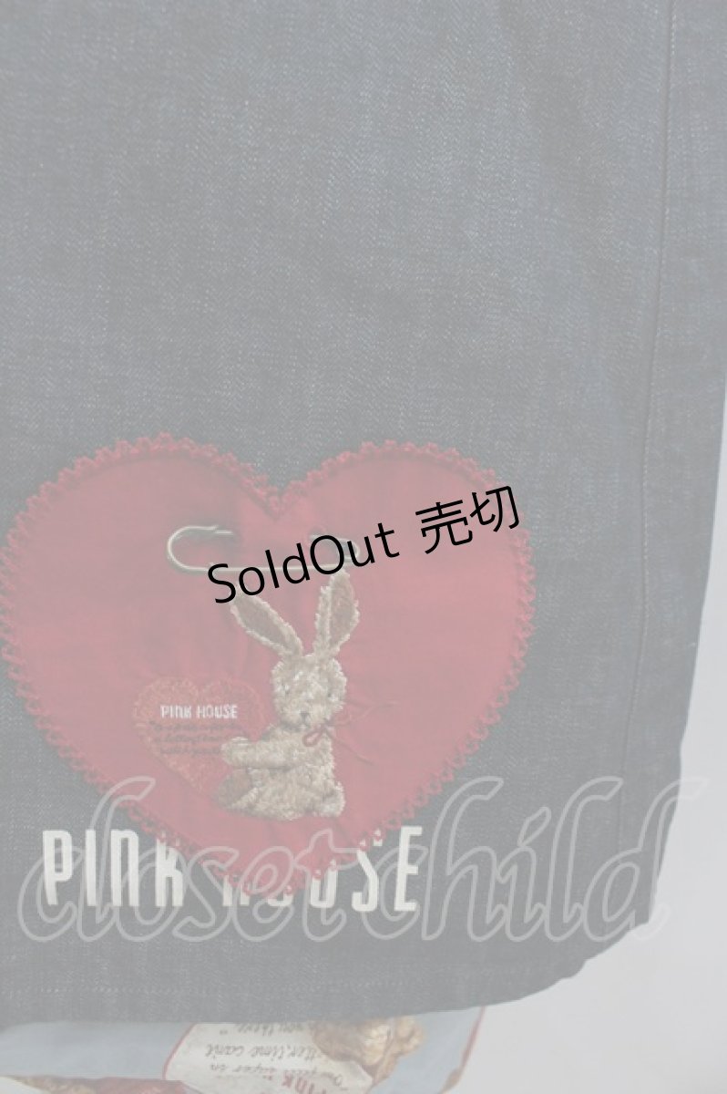 画像3: PINK HOUSE / アンジェリックラビッツ刺繍ハートポケット半袖ブラウス&総柄スカート(デニムオーバースカート付き)セットアップ  サックス I-26-03-16-055-LO-OP-SA-ZI (3)
