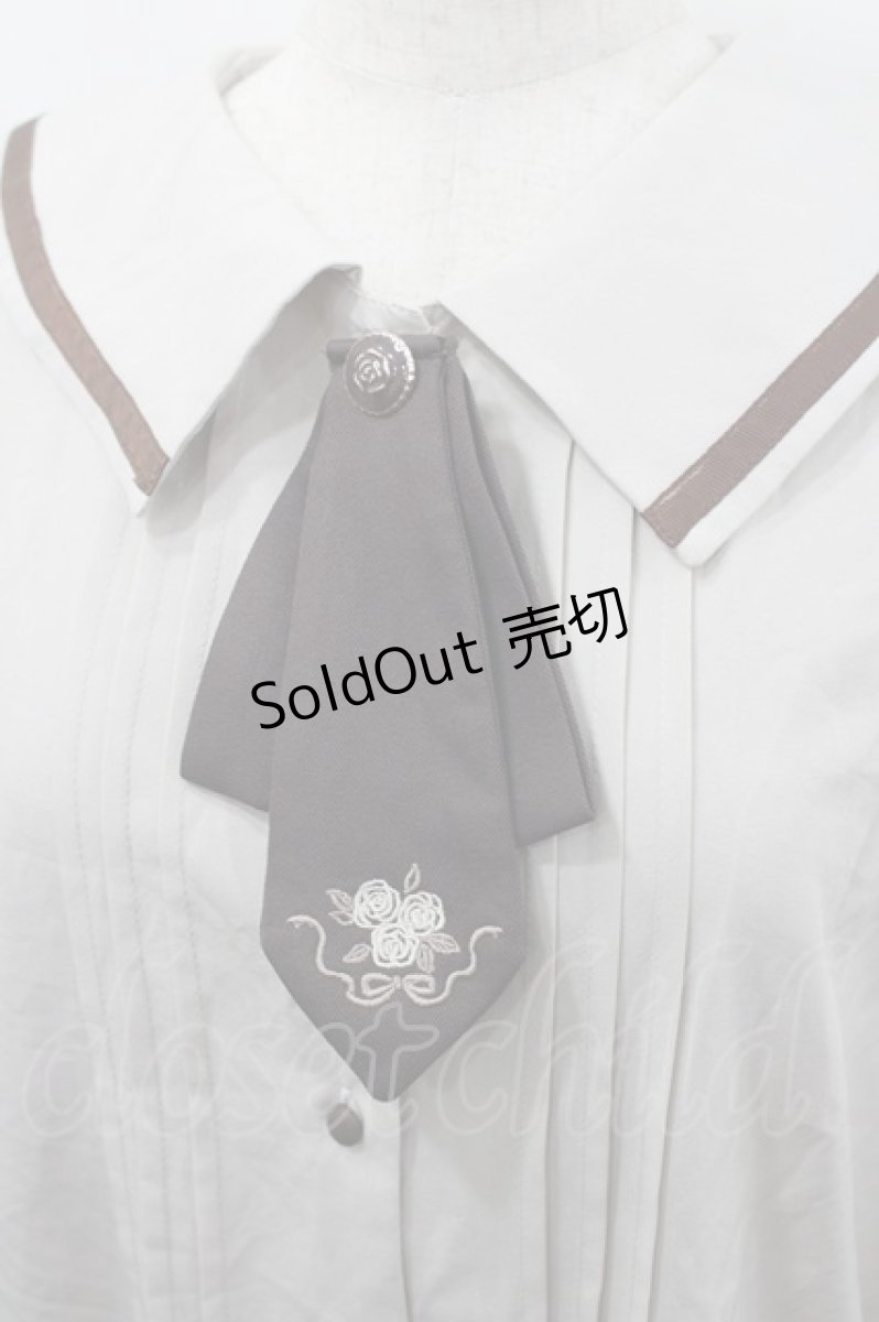 画像2: axes femme / タイ付ブラウス  ベージュ I-26-03-16-001-AX-BL-SA-ZI (2)