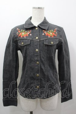 画像1: PINK HOUSE / いちご刺繍デニムジャケット  黒デニム I-26-03-16-059-LO-JA-SA-ZI