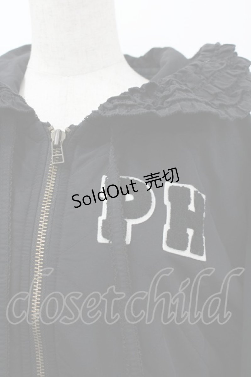 画像2: INGEBORG / カメリアキルティングフーディプルオーバー 3(サイズ9号) 黒 I-26-03-16-061-LO-TO-SA-ZI (2)