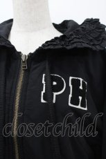 画像2: INGEBORG / カメリアキルティングフーディプルオーバー 3(サイズ9号) 黒 I-26-03-16-061-LO-TO-SA-ZI (2)