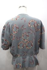 画像3: PINK HOUSE / チェックリボン&フラワーリース柄半袖ブラウス  ブルー I-26-03-16-009-LO-BL-SA-ZI (3)