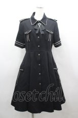 画像1: LOLITAその他(お買取対象外) / リボンビジュー付き半袖ワンピース  黒Ｘ白 I-26-03-16-083-LO-OP-SA-ZI (1)