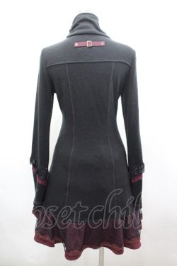 画像3: Ozz Croce / フロント編み上げハイネック長袖ワンピース  黒Ｘボルドー I-26-03-16-087-OO-OP-SA-ZI