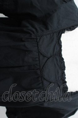 画像2: PINK HOUSE / ハート刺繍半袖ブラウス  黒 I-26-03-16-021-LO-BL-SA-ZI