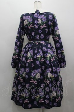 画像2: Emily Temple cute / Pansy ribbonワンピース  黒 I-26-03-19-041-ET-OP-SA-ZI