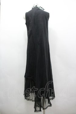 画像2: T.KUNITOMO / 裾チュール切替ノースリーブワンピース  黒 I-26-03-19-087-GO-OP-SA-ZI