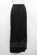 alice auaa / 後ろボタンロングスカート 3 黒 I-26-03-19-097-AA-SK-SA-ZI