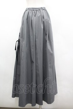 画像2: axes femme POETIQUE / タックデザイン袴パンツ  グレー I-26-03-19-100-AX-PA-SA-ZI