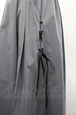 画像3: axes femme POETIQUE / タックデザイン袴パンツ  グレー I-26-03-19-100-AX-PA-SA-ZI