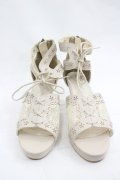 axes femme / カットワークレースサンダル M アイボリー I-26-03-19-125-AX-SH-SA-ZI