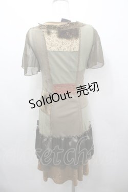 画像3: OZZ ANGELO / チュール袖重ねワンピース  カーキｘブラウン I-26-03-23-060-OO-OP-SA-ZI