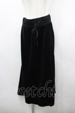 画像1: INGEBORG / カメリア刺繍入りベロアスカート  ブラック I-26-03-23-079-LO-SK-SA-ZI