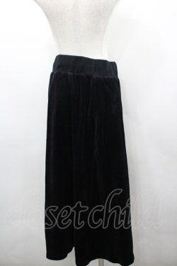 画像3: INGEBORG / カメリア刺繍入りベロアスカート  ブラック I-26-03-23-079-LO-SK-SA-ZI