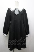 Amavel / セーラー襟ワンピース  黒Ｘ白 I-26-03-25-047-CA-OP-SA-ZI