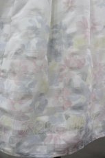 画像3: LODISPOTTO / フラワーチェック透かしプリント半袖ワンピース  白 I-26-03-25-051-LO-OP-SA-ZI (3)