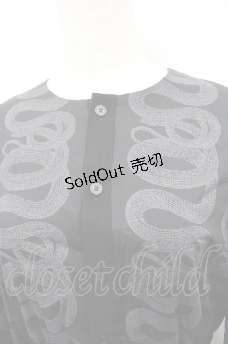 画像2: HYSTERIC GLAMOUR / SNAKE LOOP柄ギャザーワンピース  ブラック I-26-03-25-065-PU-OP-SA-ZI (2)