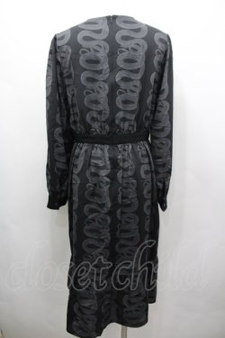 画像3: HYSTERIC GLAMOUR / SNAKE LOOP柄ギャザーワンピース  ブラック I-26-03-25-065-PU-OP-SA-ZI