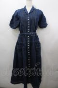INGEBORG / フロントピンタック半袖デニムワンピース  黒 I-26-03-25-071-LO-OP-SA-ZI