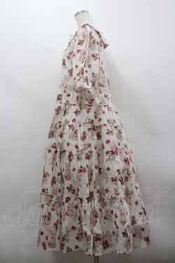 画像2: alcali / alcali × misako aoki/サイベリアンストロベリーワンピース  白 I-26-03-30-053-LO-OP-SA-ZI