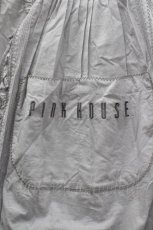画像6: PINK HOUSE / タブリエ付きギンガムワンピース  グレーＸ白チェック I-26-03-30-055-LO-OP-SA-ZI (6)