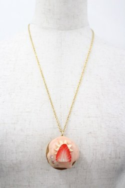 画像3: Q-pot. / ストロベリーカップケーキネックレス  ピンクＸゴールド I-26-03-30-125-QP-AC-SA-ZI