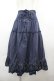 画像1: axes femme / フロント編み上げ&裾スパンコール刺繍スカート  ネイビー I-26-04-01-113-AX-SK-SA-ZI (1)