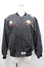 画像1: PINK HOUSE / 雛菊とさくらんぼ刺繍入りリバーシブルブルゾン  黒Ｘデニム I-26-04-06-033-LO-JA-SA-ZI (1)
