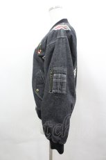 画像2: PINK HOUSE / 雛菊とさくらんぼ刺繍入りリバーシブルブルゾン  黒Ｘデニム I-26-04-06-033-LO-JA-SA-ZI (2)