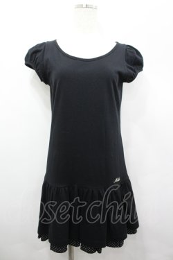画像1: MILK / ロゴ刺繍&裾ドット半袖カットワンピース  黒Ｘ白 I-26-04-06-044-ML-OP-SA-ZI