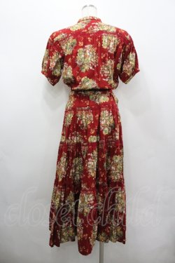 画像3: PINK HOUSE / チェリーブーケ柄スモッキング刺繍開襟ワンピース  赤 I-26-04-06-076-LO-OP-TE-ZI