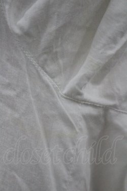 画像3: PINK HOUSE / ピンタックフリル半袖ワンピース  白 I-26-04-06-079-LO-OP-SA-ZI