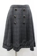 axes femme / チェック柄前釦スカート  黒チェック I-26-04-06-091-AX-SK-SA-ZI