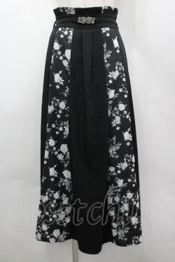 画像1: axes femme / ローズベルト付きジャカードスカート  黒Ｘ白 I-26-04-06-092-AX-SK-SA-ZI