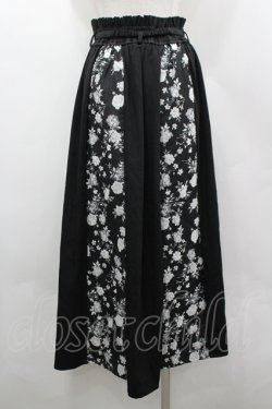 画像3: axes femme / ローズベルト付きジャカードスカート  黒Ｘ白 I-26-04-06-092-AX-SK-SA-ZI