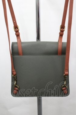 画像2: Maison de FLEUR Petite Robe canone / エマと出掛けるスクエアリュック  グリーン I-26-04-06-112-EL-BG-SA-ZI