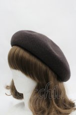画像1: m petit by misako / ロゴ刺繍入りバスクベレー  ブラウン I-26-04-08-058-LO-AC-HR-ZI (1)