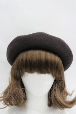 画像2: m petit by misako / ロゴ刺繍入りバスクベレー  ブラウン I-26-04-08-058-LO-AC-HR-ZI (2)