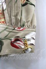 画像4: INGEBORG / チューリップ柄ブラウス  ベージュ I-26-04-12-003-LO-BL-SA-ZI (4)