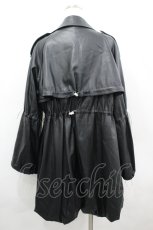 画像3: lilLilly / フェイクレザーフリルコート  黒 I-26-04-12-034-LO-CO-SA-ZTC036 (3)