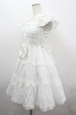 画像4: BABY,THE STARS SHINE BRIGHT / Innocent Ribbon Lace シャーリングジャンパースカート  白 I-26-04-12-037-BA-OP-SA-ZI (4)