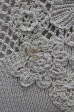 画像4: KANEKO ISAO / フラワー編みニットカーディガン  ベージュ I-26-04-12-019-EL-TO-SA-ZI