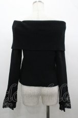 画像2: axes femme / ローズ刺繍オフショルニット F 黒 I-26-04-14-020-AX-TO-TE-ZI (2)