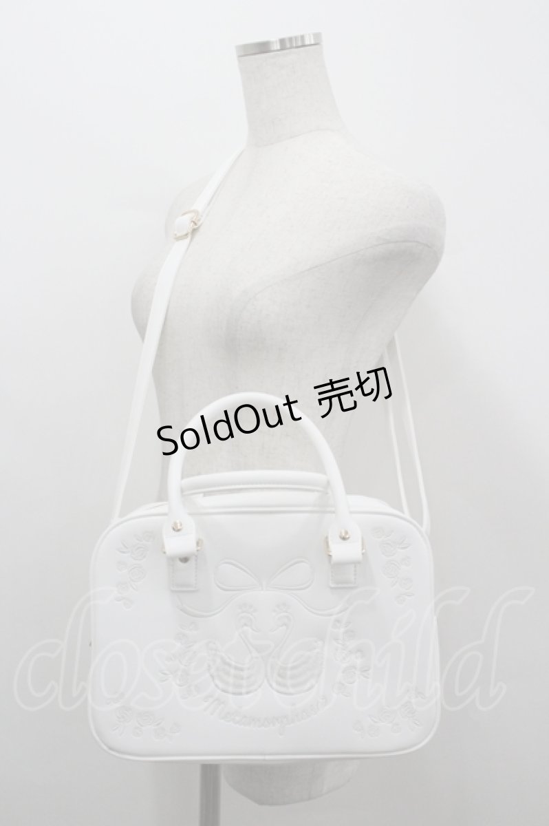 画像1: metamorphose / スワン刺繍入りWファスナーBAG  白 I-26-04-19-119-ME-BG-SA-ZI (1)