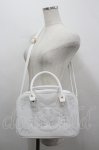 画像1: metamorphose / スワン刺繍入りWファスナーBAG  白 I-26-04-19-119-ME-BG-SA-ZI (1)