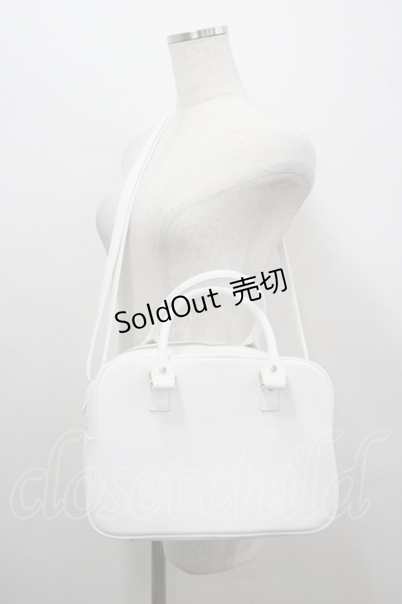 画像2: metamorphose / スワン刺繍入りWファスナーBAG  白 I-26-04-19-119-ME-BG-SA-ZI (2)
