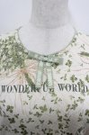 画像3: WONDERFUL WORLD / クローバーブーケ柄長袖Tシャツ  アイボリー×グリーン I-26-04-20-044-LO-TS-SA-ZI (3)